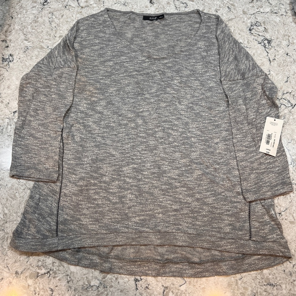 a.n.a. Women’s Heather Grey Basic Tunic Lightweight Closet Staple